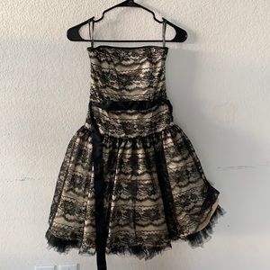 Jessica Mclinklock prom dress